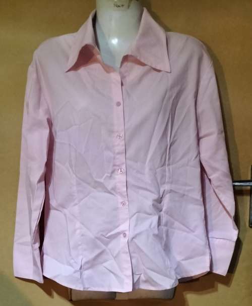 Ladies - Pink Blouse - Make - Barroness - Size - M