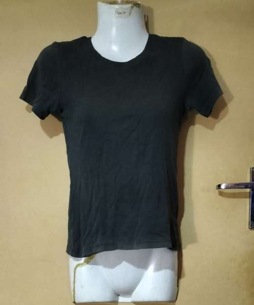 Ladies - Black Top - Make - Real Clothing - Size - XS