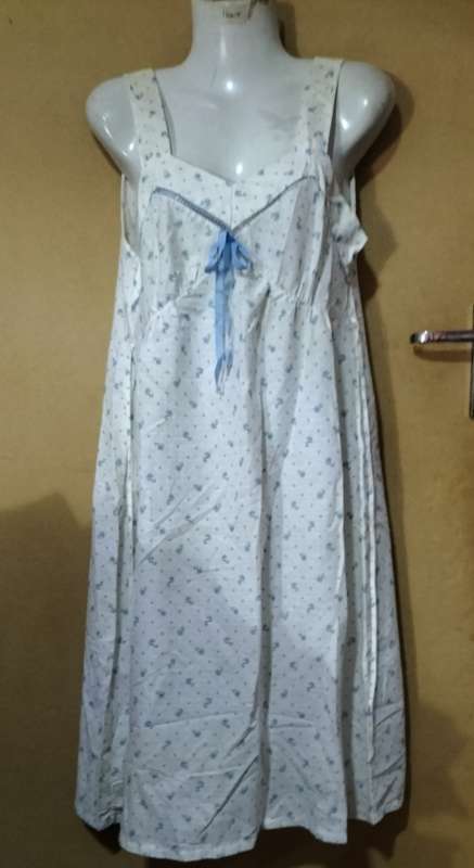 Ladies - Multicolored Nighty - Make - no make - Size - no size