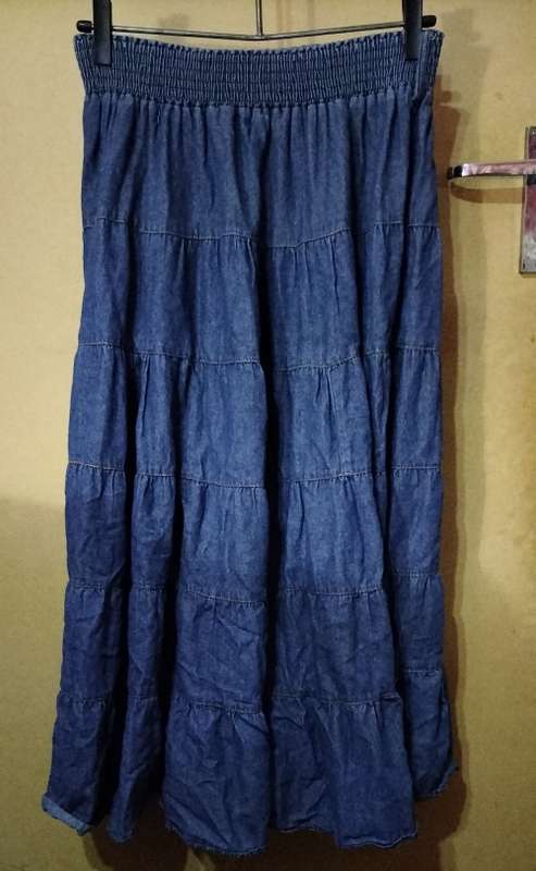 Ladies - Blue Denim Skirt - Make - Clothes - Size - S/M