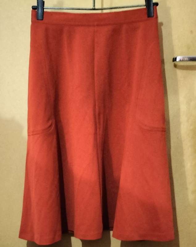 Ladies - Brown Skirt - Make - Donna - Size - 34cm-92cm