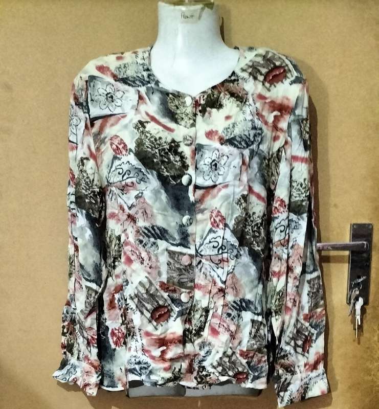 Ladies - Multicolored Blouse - Make - Woolworths - Size - 12