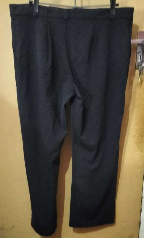Ladies - Black Pants - Make - Moondrops - Size - 40