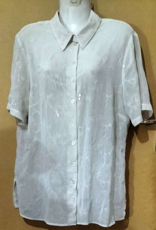 Ladies - Thin White Blouse - Make - ML Classics - Size - 38