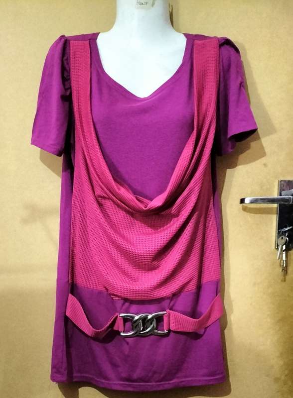 Ladies - Multicolored Top - Make - Jinlida - Size - no size