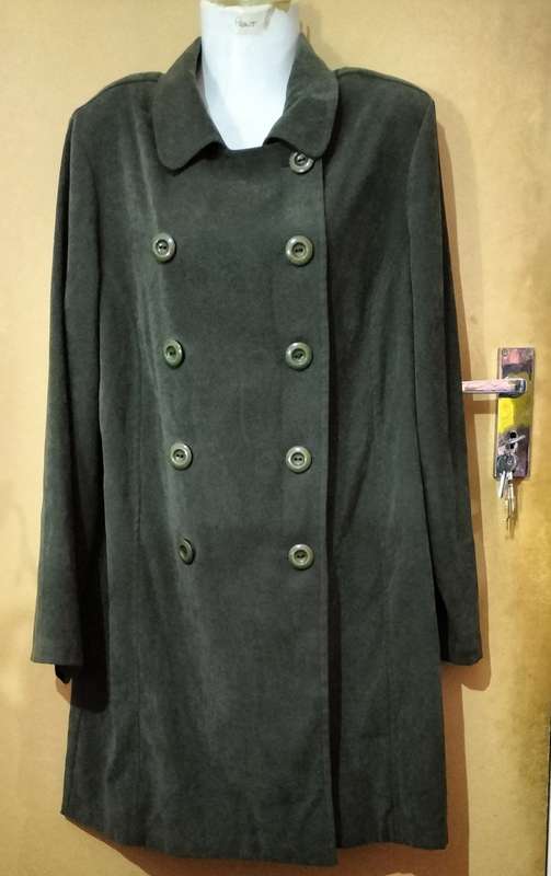 Ladies - 2 Pce Olive Green Coat & Pants - Make - Contempo - Size - coat 12, pants 10