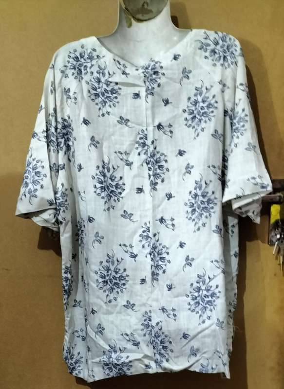 Special! Ladies - White & Blue Blouse - Make - Real Fresh - Size - XXL