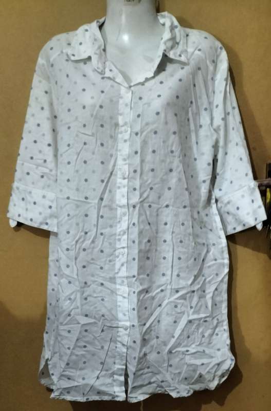 Ladies - Long Multicolored Pajama Shirt - Make - Woolworths - Size - M