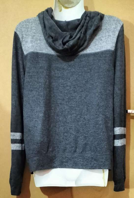 Ladies - Multicolored Hoodie Top - Make - Soft - Size - S
