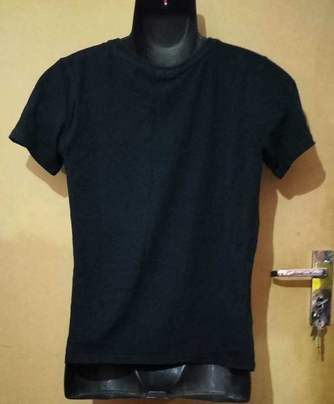 Boys - Black T-Shirt - Make - Marvel - Size - 13-14 yrs