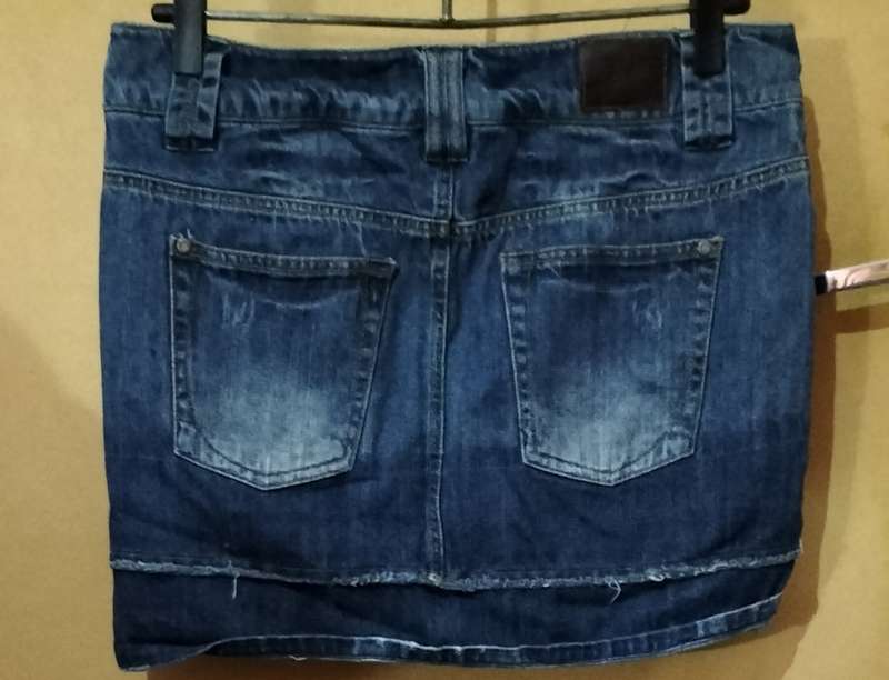Ladies - Short Blue Denim Skirt - Make - Fresh Made - Size - M