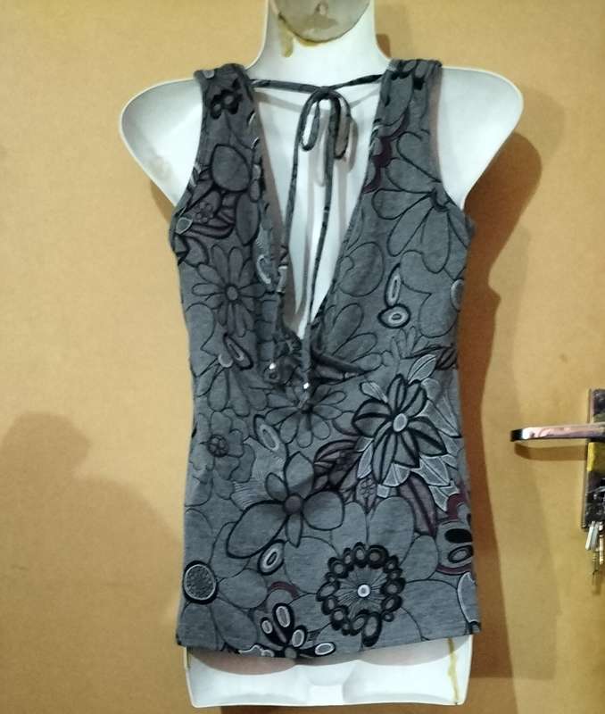 Special! Ladies - Multicolored Top - Make - Kelso Casual - Size - 10