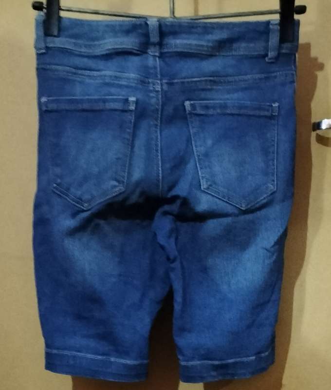 Ladies - Blue Jeans Shorts - Make - Real DNM  - Size - 6/30