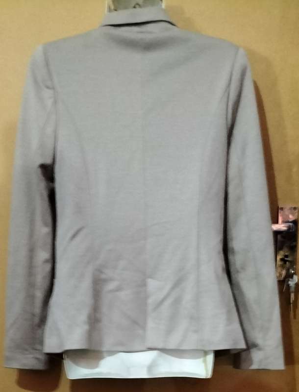 Ladies - Light Grey Blazer  - Make - Cotton On - Size - XS