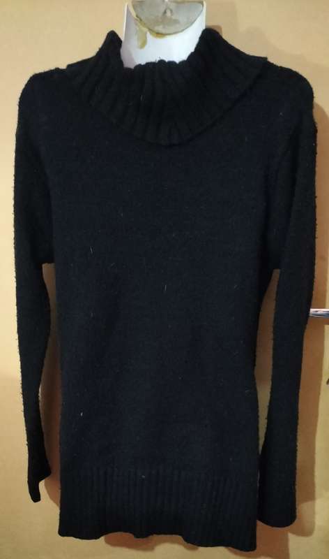 Ladies - Black Polar Neck Jersey - Make - Mozaic- Size - M