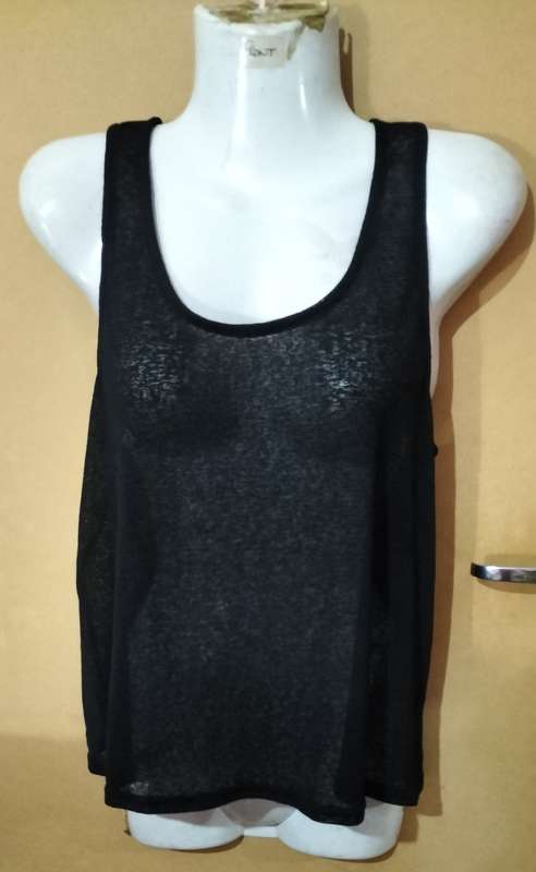 Ladies - Thin Black Top - Make - Red X - Size - M