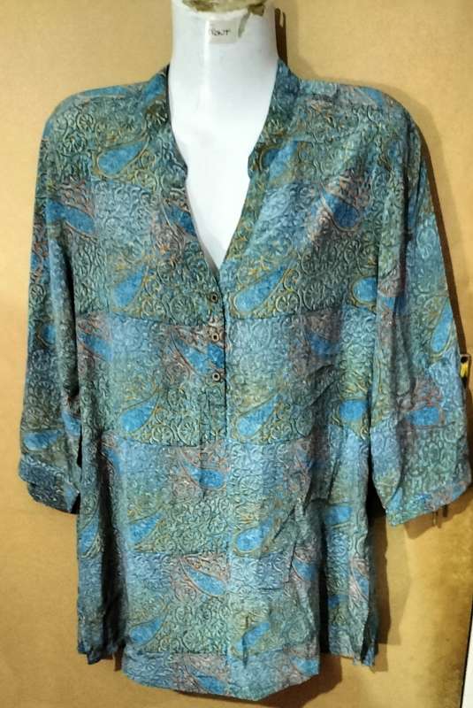 Ladies - Multicolored Blouse - Make - Christina - Size - M
