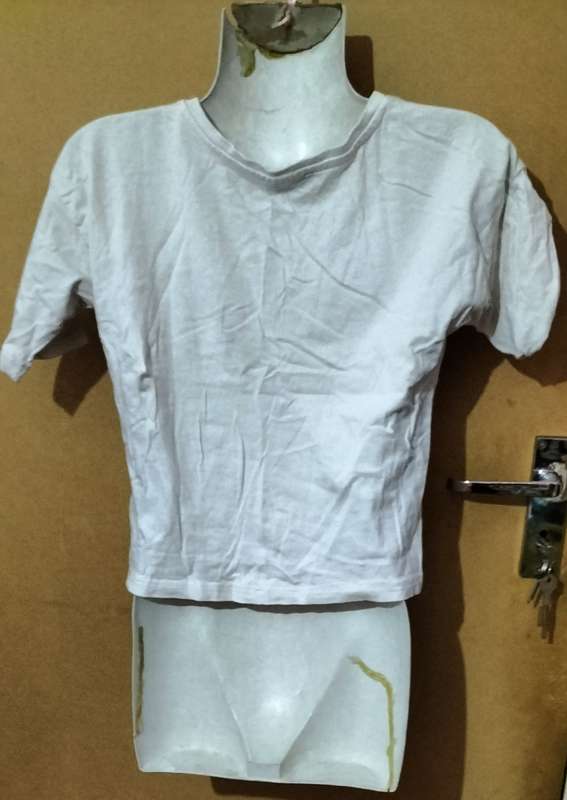 Ladies - Short White T-Shirt - Make - RT - Size - XS
