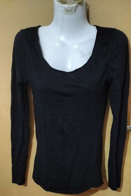 Ladies - Black Top - Make - Real Clothing Company - Size - XS