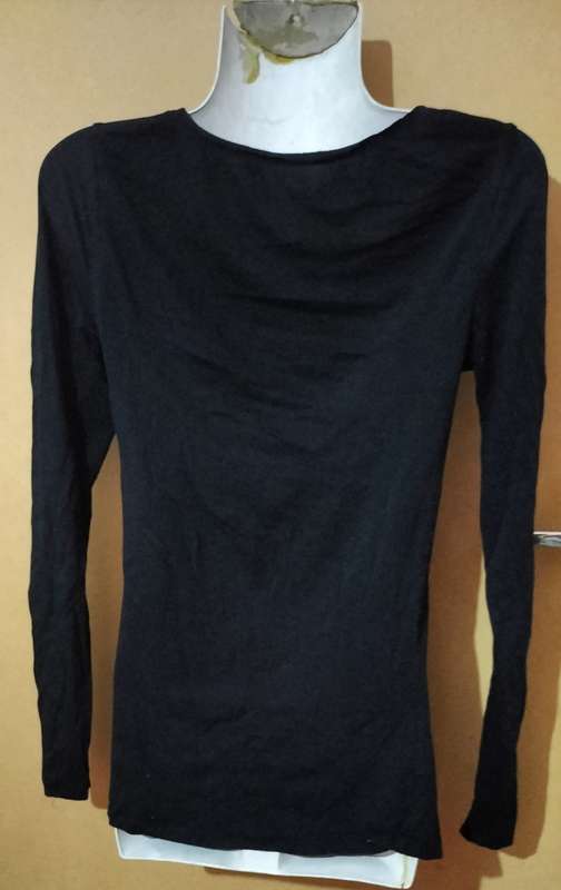 Ladies - Black Top - Make - Real Clothing Company - Size - XS