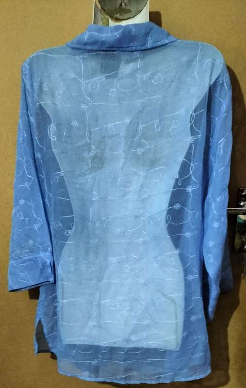 Ladies - Thin Blue Blouse - Make - White Stag - Size - 16 W