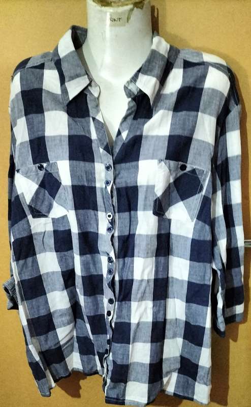 Ladies - Multicolored Blouse - Make - Penny C - Size - 22