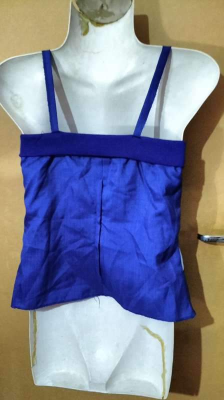 Ladies - Blue Top - Make - no make - Size - no size
