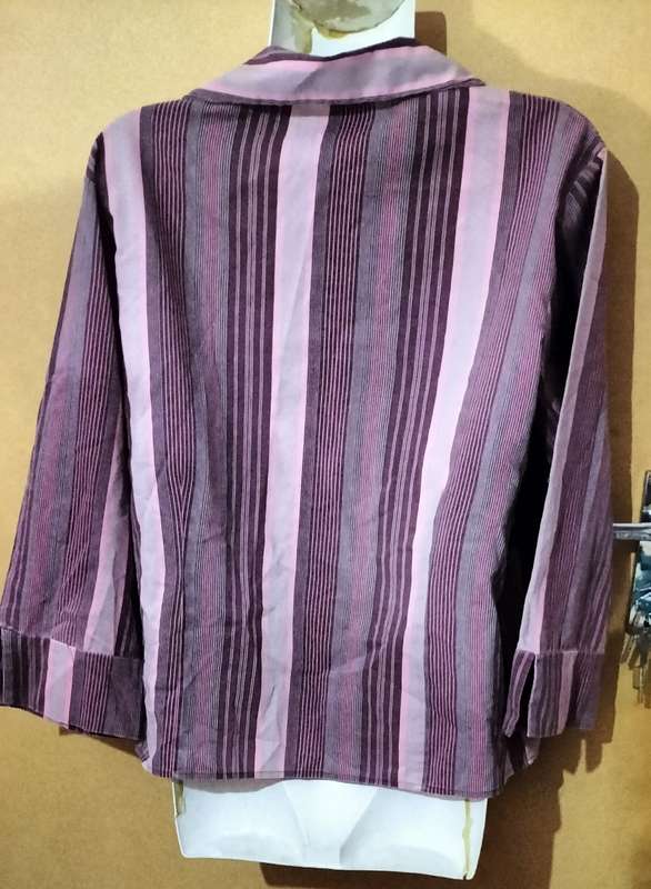 Ladies - Multicolored Blouse - Make - RT Denim - Size - XXL