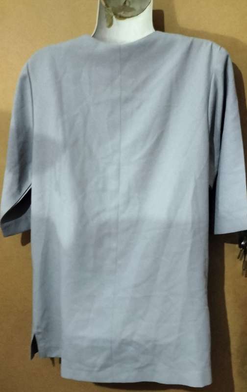 Ladies - Grey Blouse - Make - no make - Size - no size