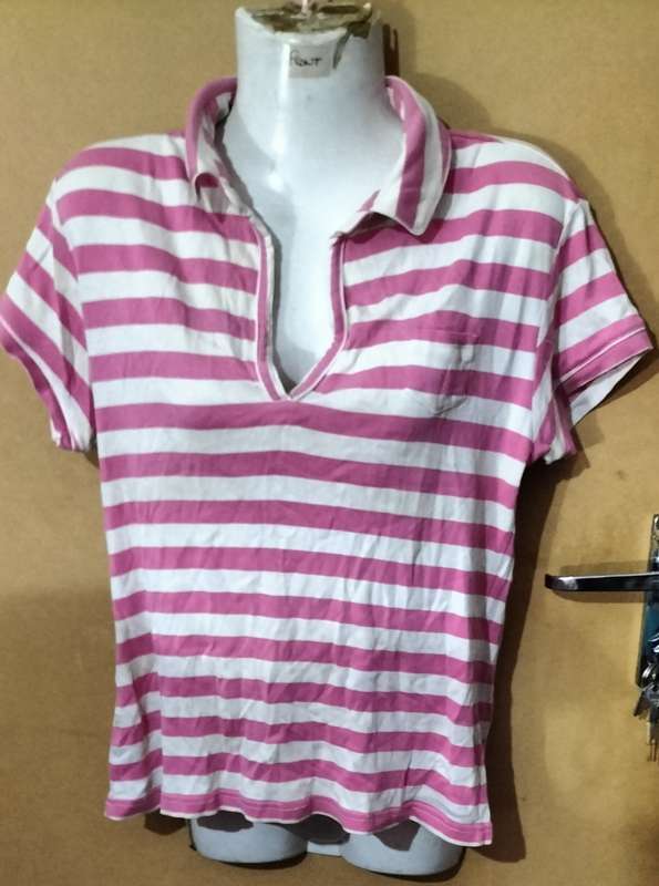 Ladies - Pink & White Shirt - Make - Topic - Size - L