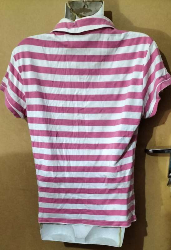 Ladies - Pink & White Shirt - Make - Topic - Size - L