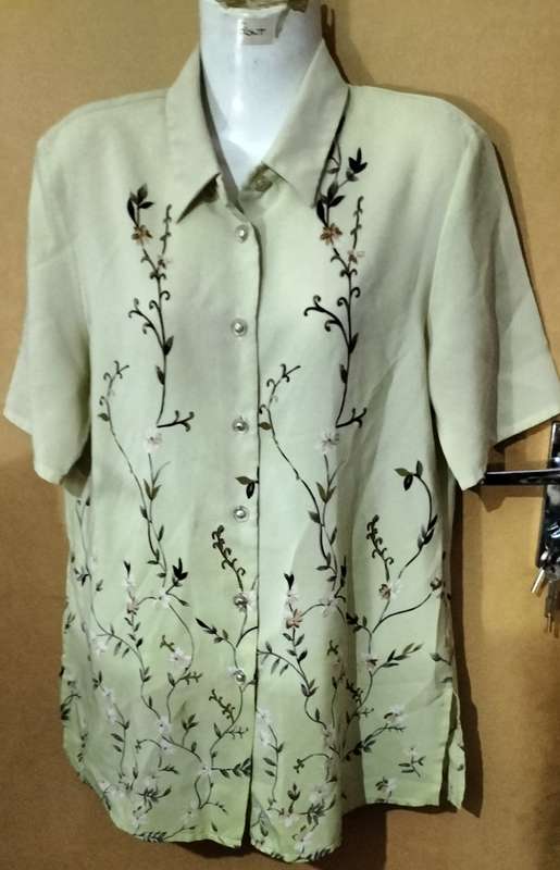 Ladies - Multicolored Blouse - Make - Generation 3 - Size - 10