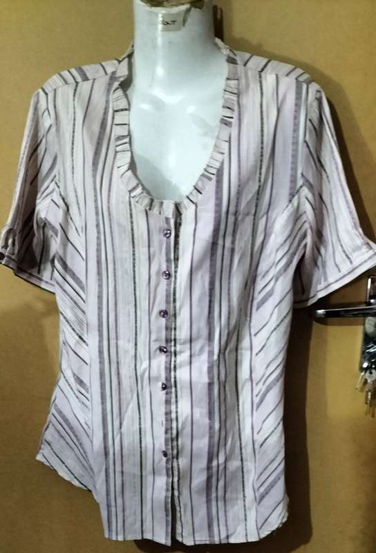 Ladies - Multicolored Blouse - Make - Milady`s - Size - 14/38