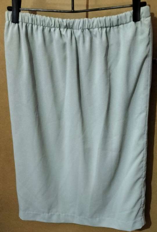 Ladies - Multicolored Skirt - Make - no make - Size - no size