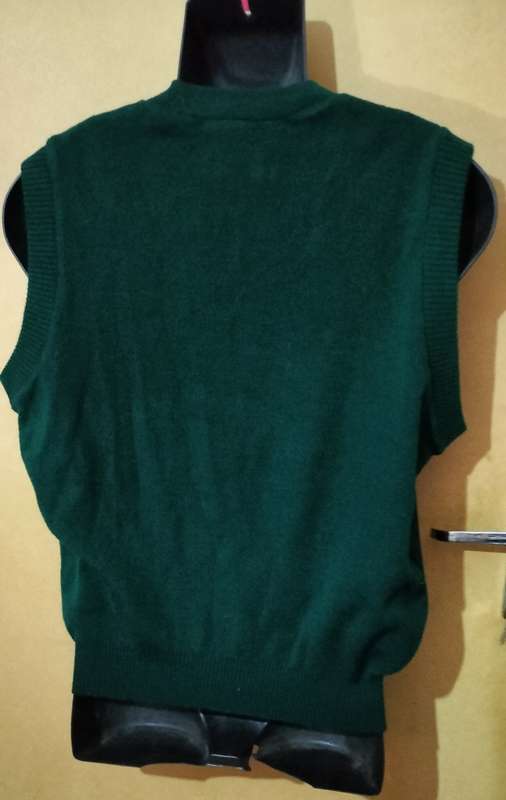Mens - Green Pullover - Make - Class Tags - Size - L