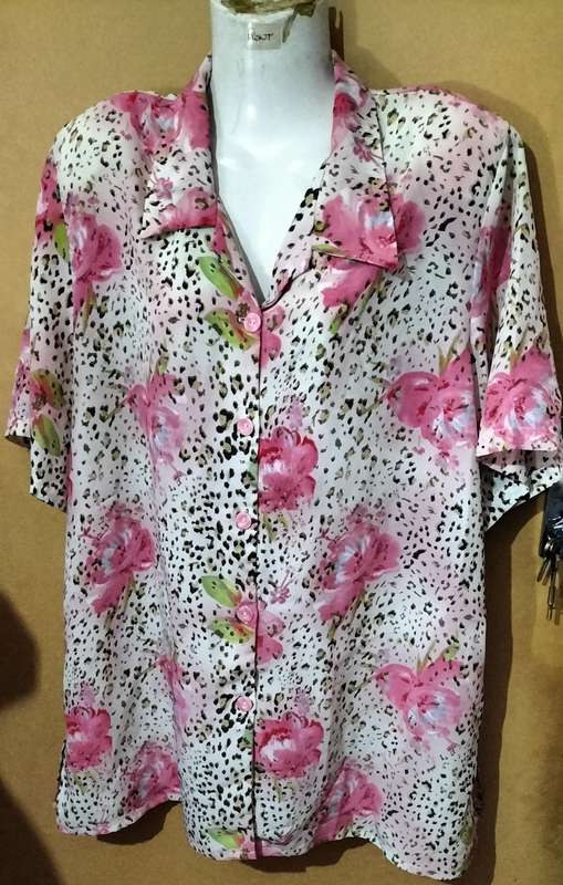 Ladies - Multicolored Blouse - Make - no make - Size - no size