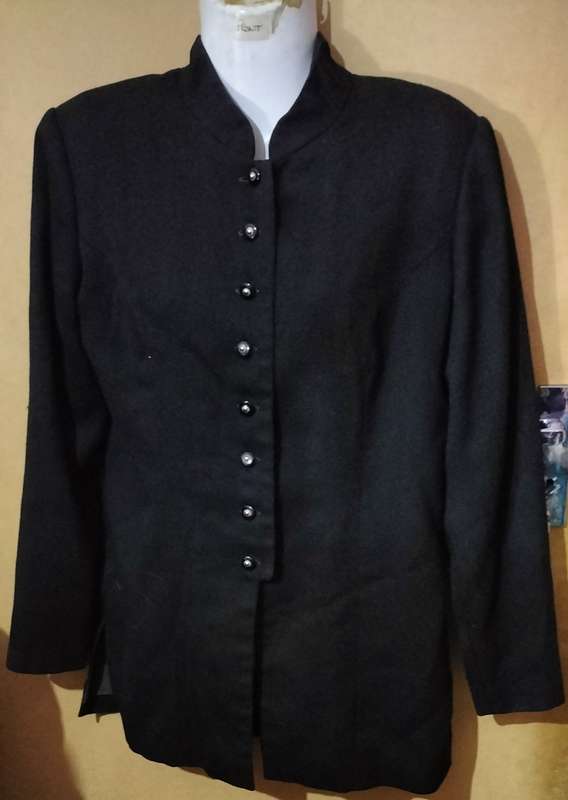 Ladies - Black Blazer - Make - NY Sake - Size - 5