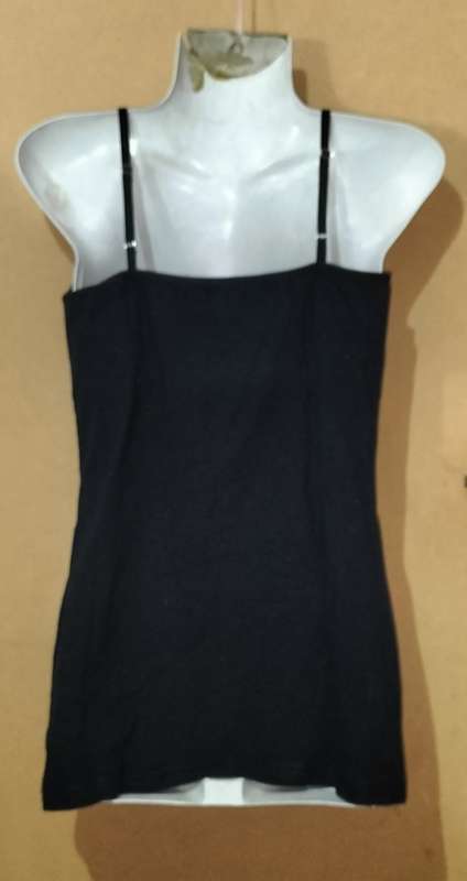 Ladies - Black Top - Make - Real Clothing - Size - no size
