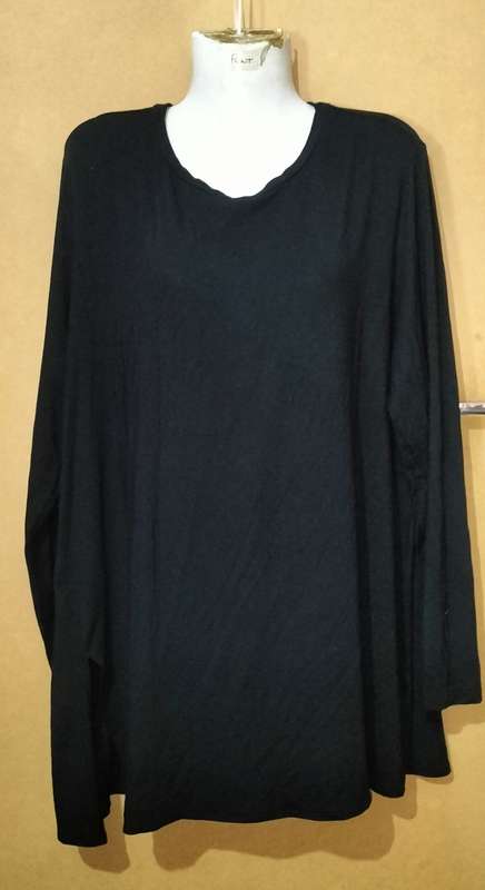 Ladies - Black Top - Make - Edition - Size - XL