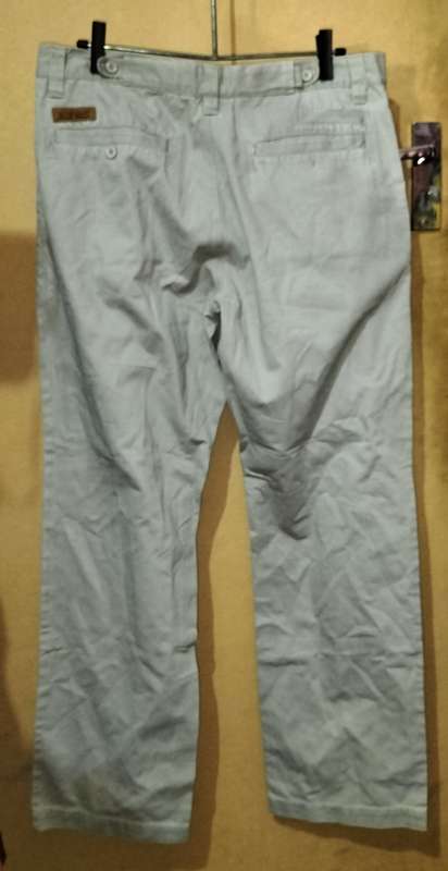 Mens - Beige Pants - Make - Cat - Size - 36
