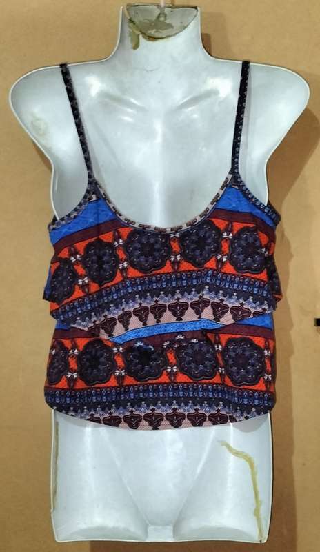 Ladies - Multicolored Top - Make - RT - Size - S