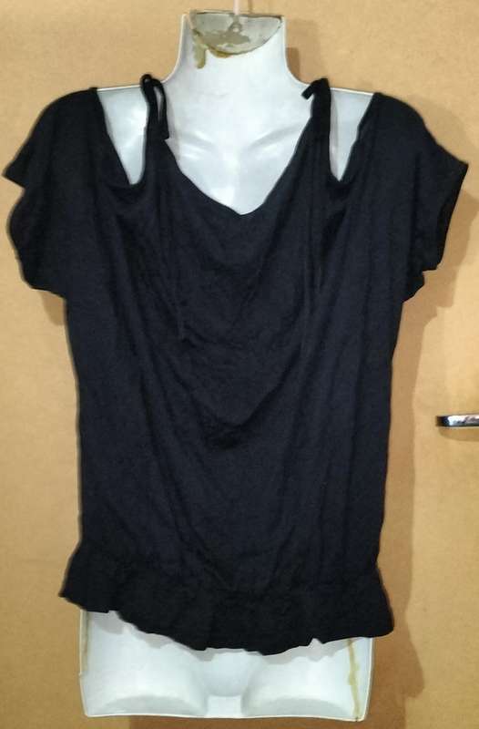 Ladies - Black Top - Make - Woolworths - Size - M