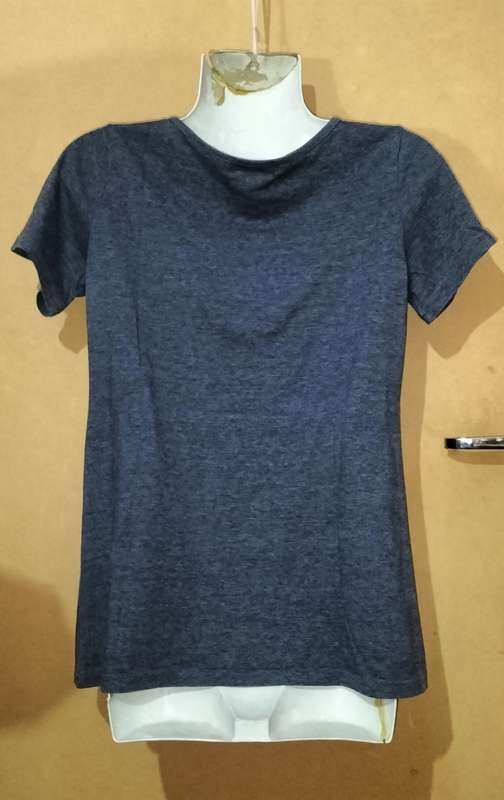 Ladies - Grey Top - Make - Cinnamon - Size - 34