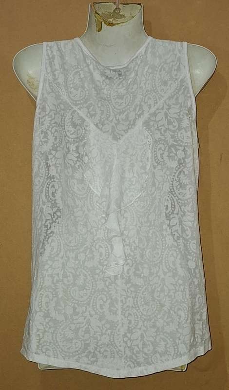 Ladies - White Top - Make - Miladys - Size - 8/32