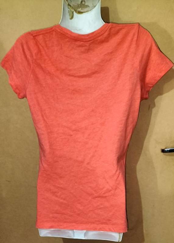 Ladies - Orange Top - Make - Converse - Size - M