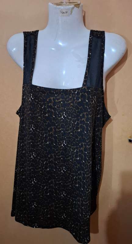 Ladies - Multicolored Top - Make - Mozaic - Size - L 40/42