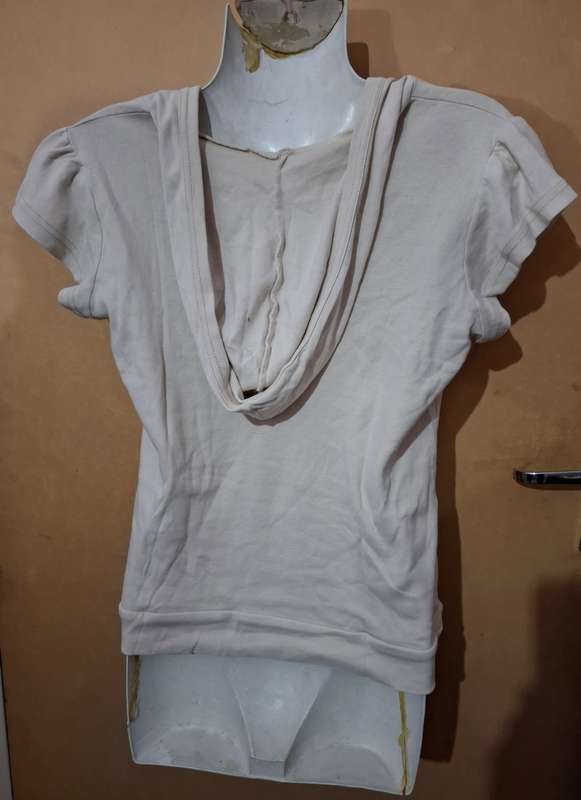 Ladies - Multicolored Hoodie Top - Make - no make - Size - no size