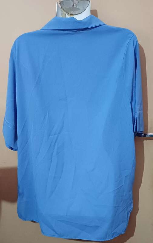 Ladies - Blue Blouse - Make - no make - Size - no size