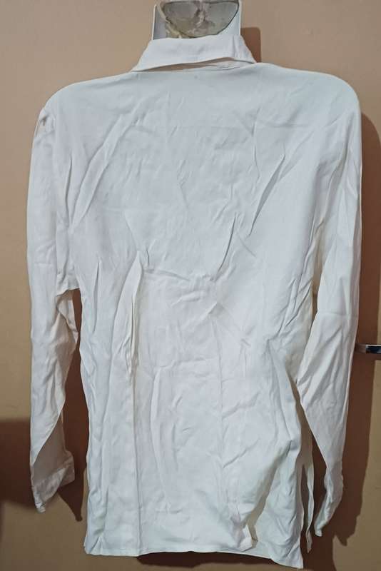 Ladies - Beige Blouse - Make - no make - Size - 42