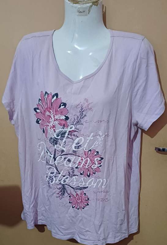 Ladies - Purple Top - Make - Woolworths - Size - L